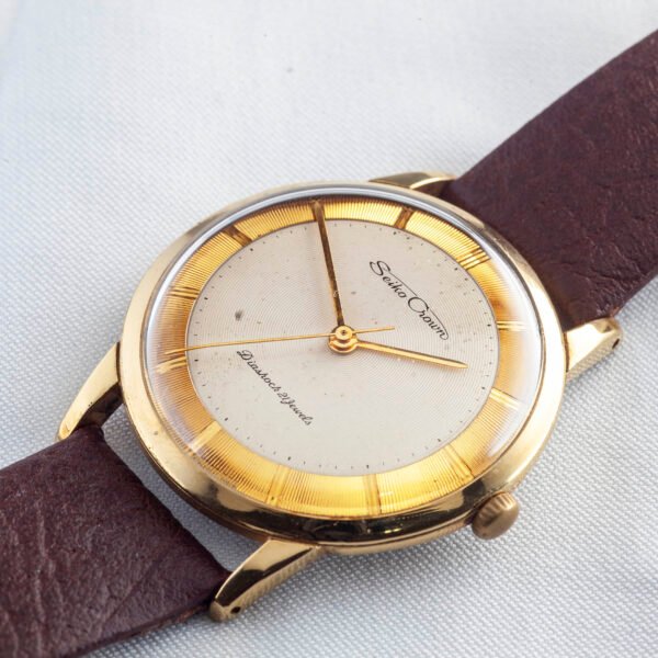 Seiko Crown J14040, serviced with 1-year warranty - LingNoi Design
