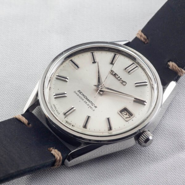 Seiko Seikomatic-R 8325-8000 from 1966, serviced with 1-year warranty - LingNoi Design