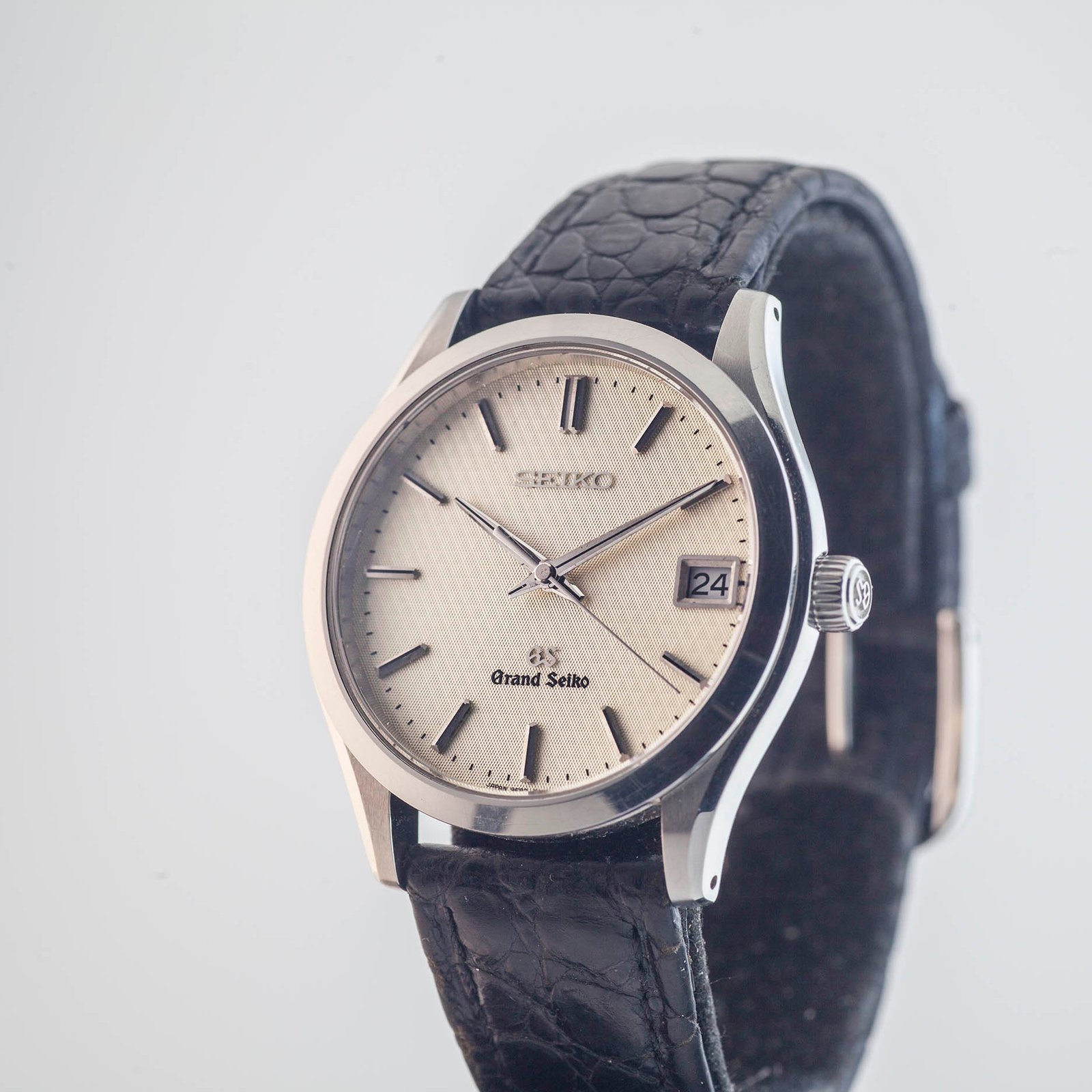 Grand Seiko 9F82-0A10 from 1998, serviced with 1-year warranty - LingNoi Design