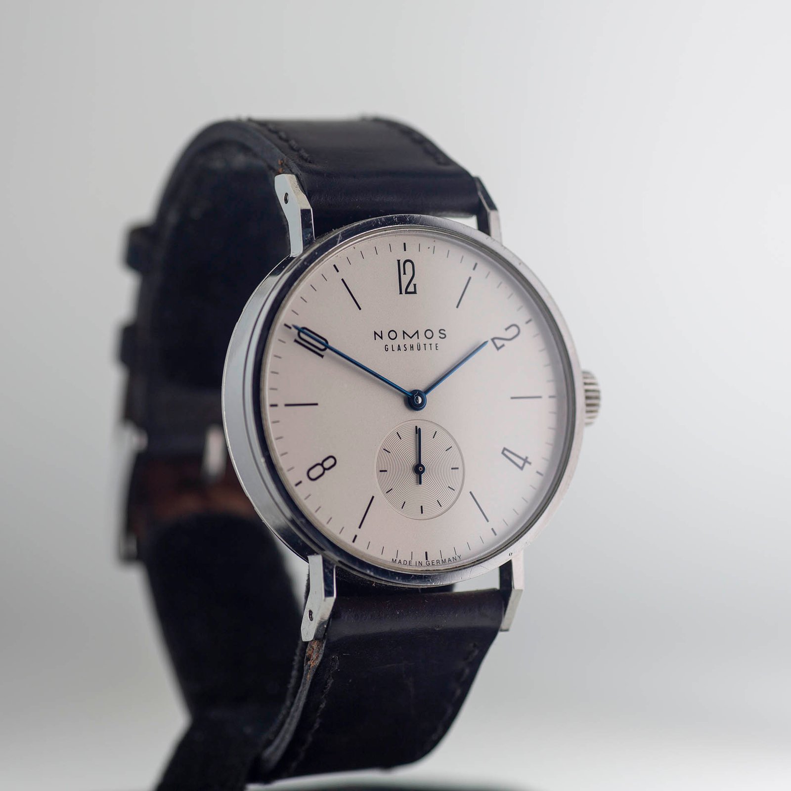Nomos Tangomat ref 641 from 2013, serviced with 1-year warranty - LingNoi Design