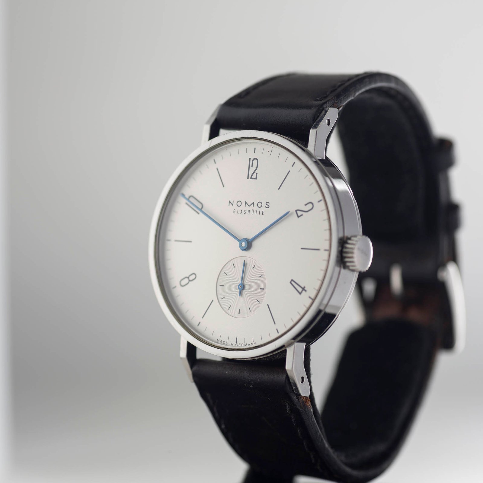 Nomos Tangomat ref 641 from 2013, serviced with 1-year warranty - LingNoi Design